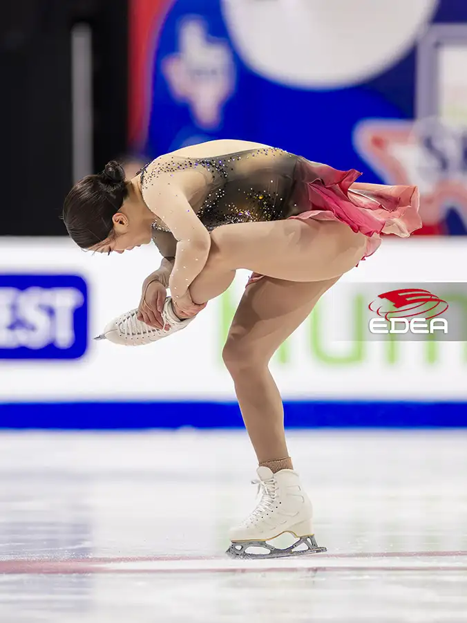 Ice Gallery Skates U.S.
